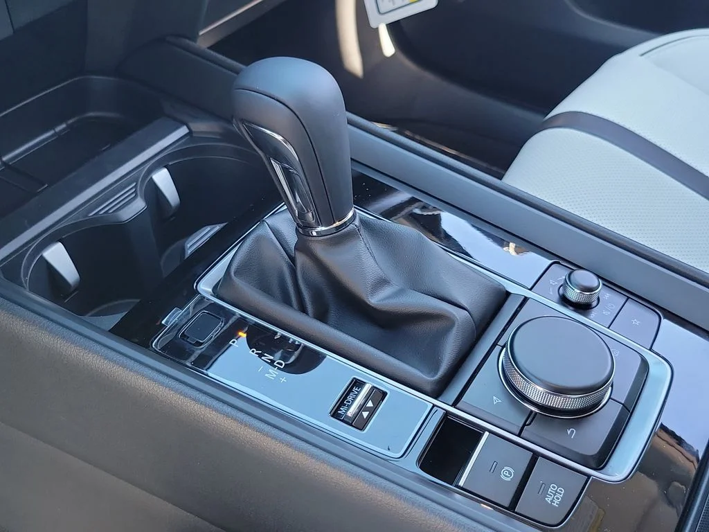2026 Mazda CX-50 Premium - Photo 11