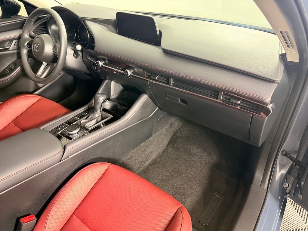 Certified Used 2024 Gray Mazda 2.5 S Carbon Edition image 31