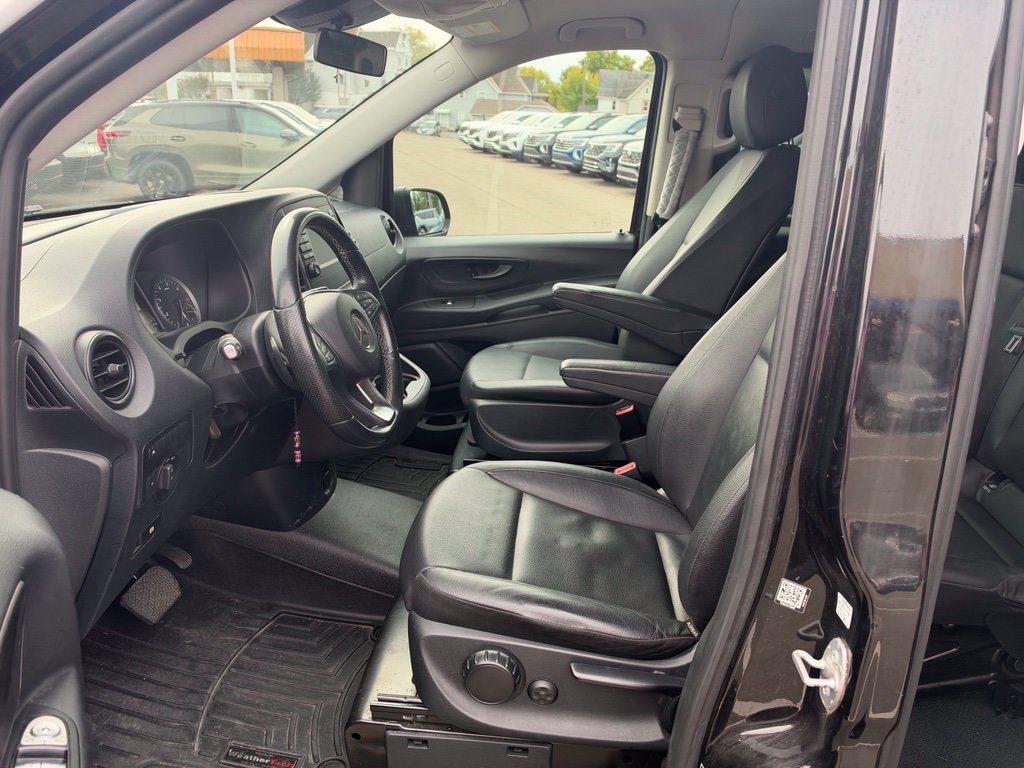 Used 2020 Black Mercedes-Benz Passenger image 8