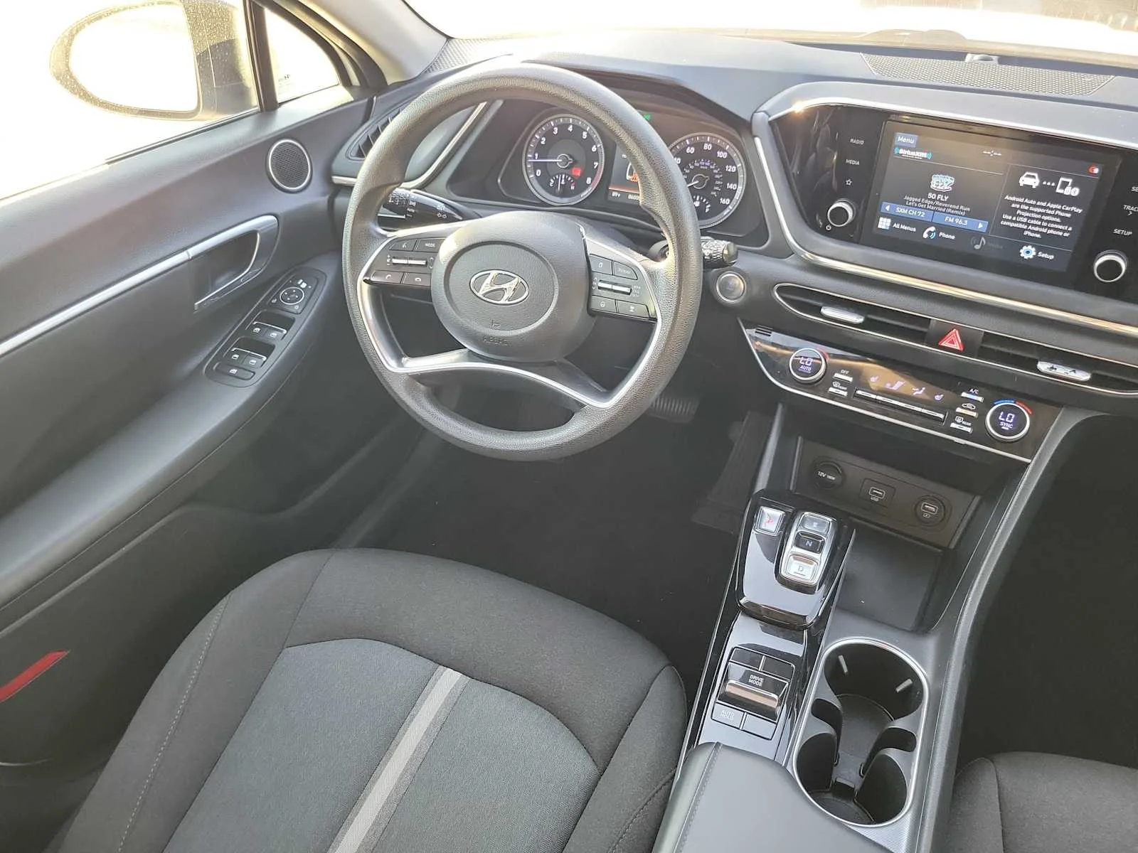 Used 2020 White Hyundai SEL image 13
