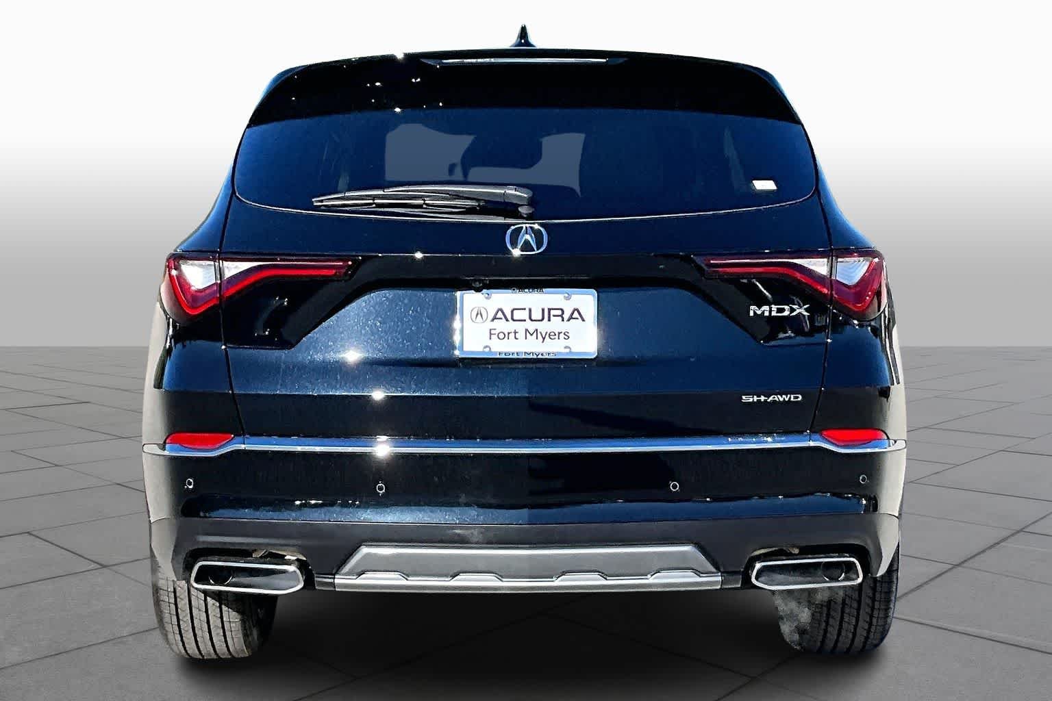 Used 2026 Majestic Black Pearl Acura w/Technology Package image 4