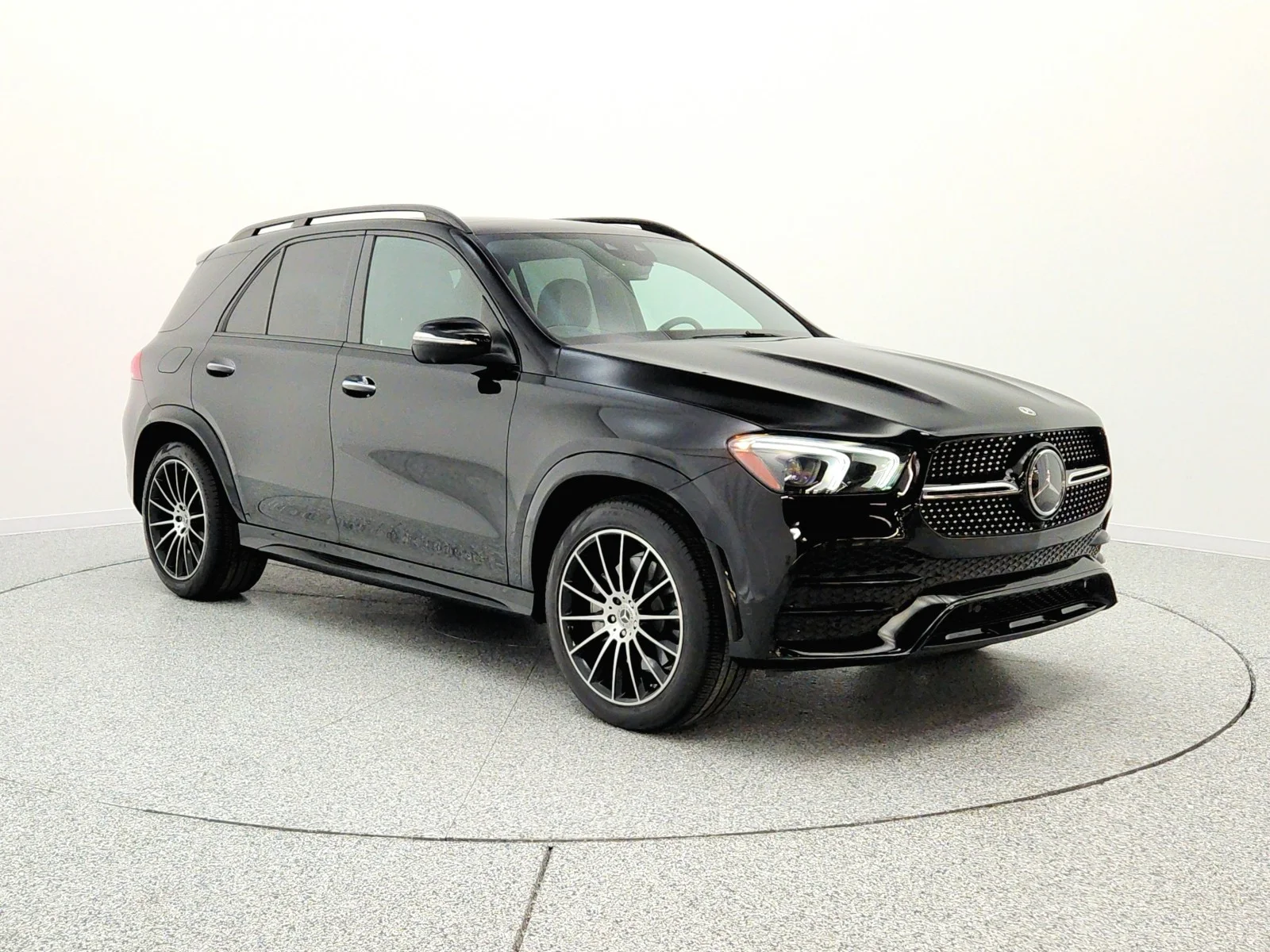Certified Used 2023 Black Mercedes-Benz GLE 450 4MATIC® SUV image 3