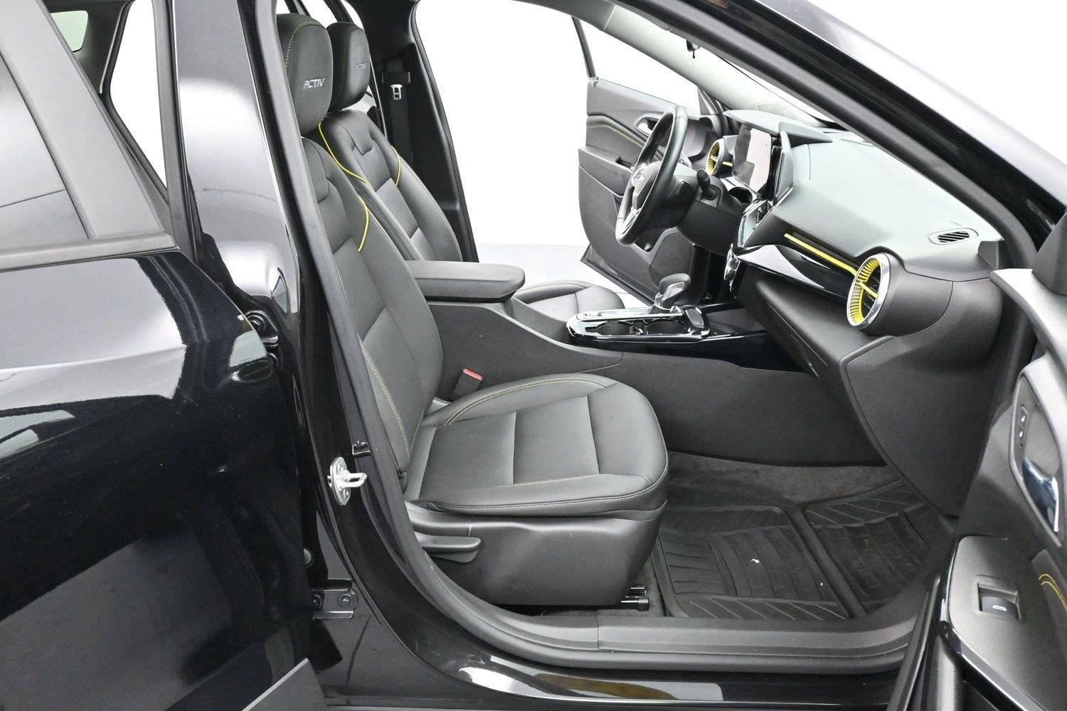 Used 2025 Mosaic Black Metallic Chevrolet ACTIV image 31