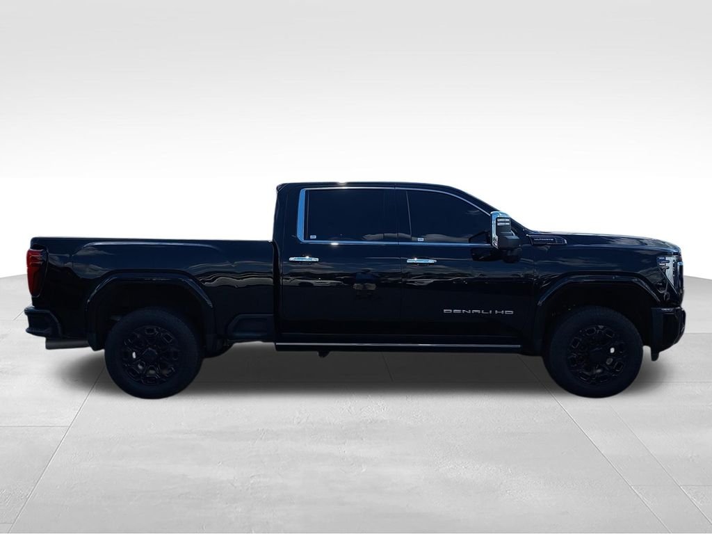 Used 2024 Black GMC Denali Ultimate image 9