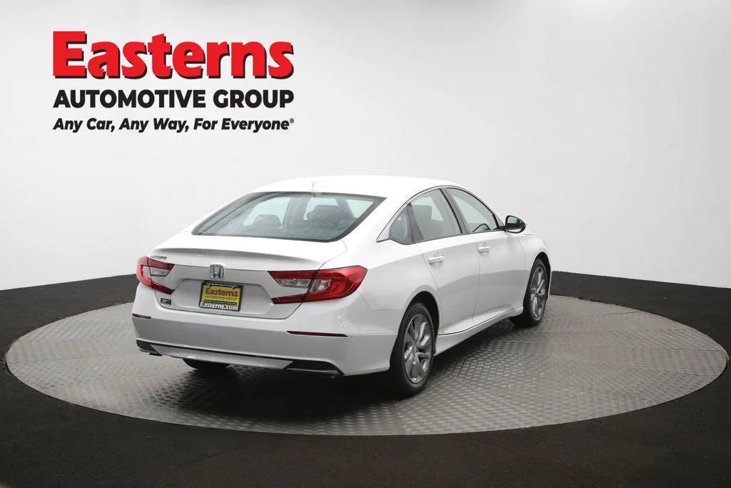 Used 2020 White Honda LX image 37