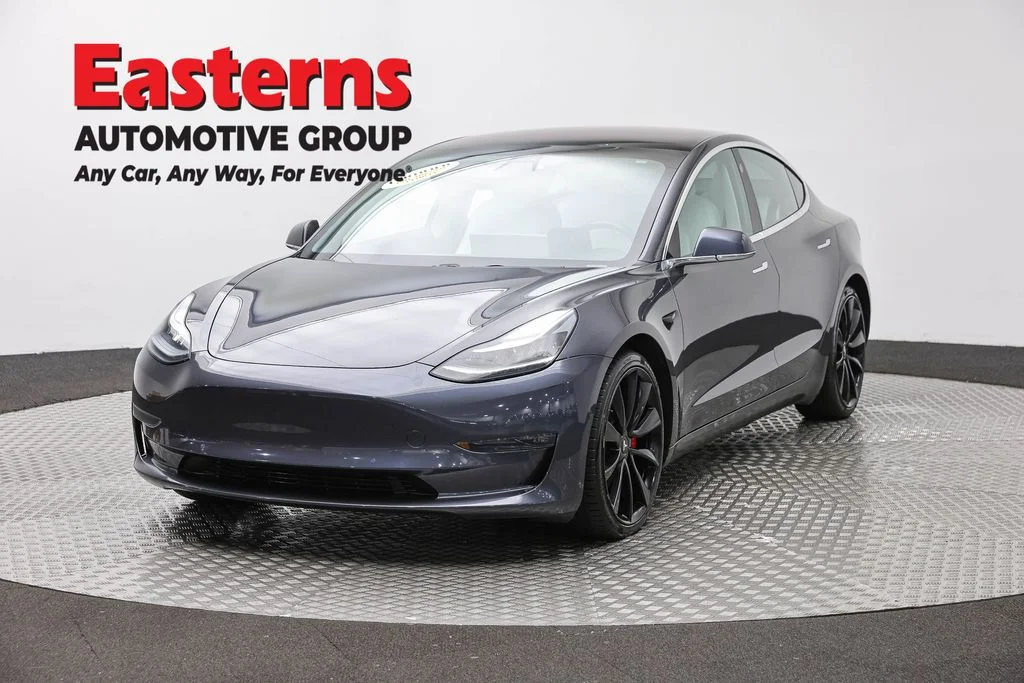 Used 2018 Gray Tesla Long Range image 1