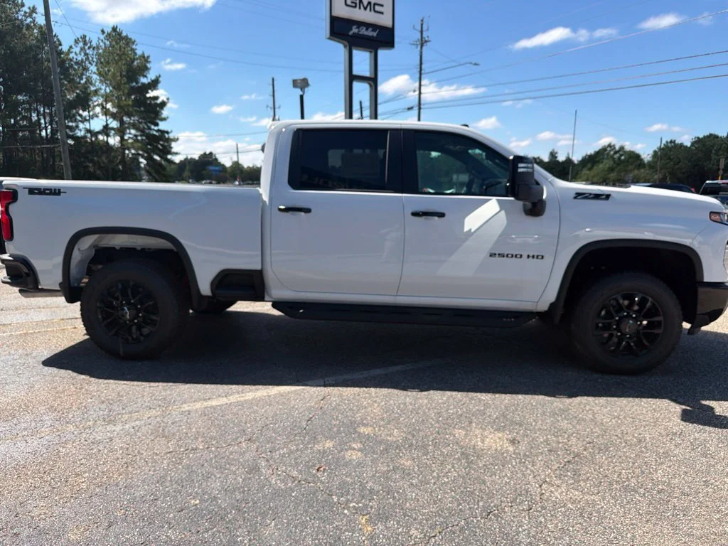 2026 Chevrolet Silverado 2500 HD LT - Photo 6