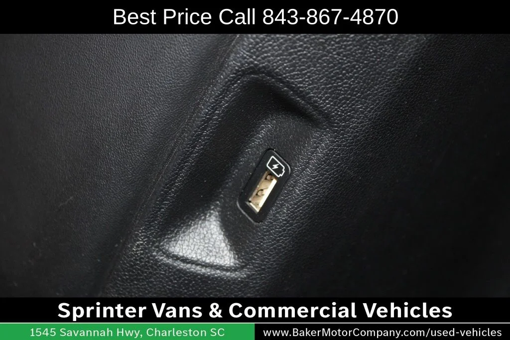 Used 2023 White Pearl Kia S image 36