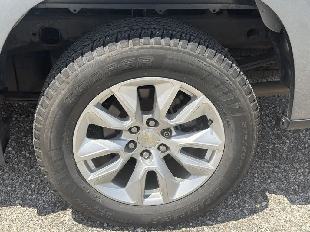 Used 2020 Gray Chevrolet Custom image 32