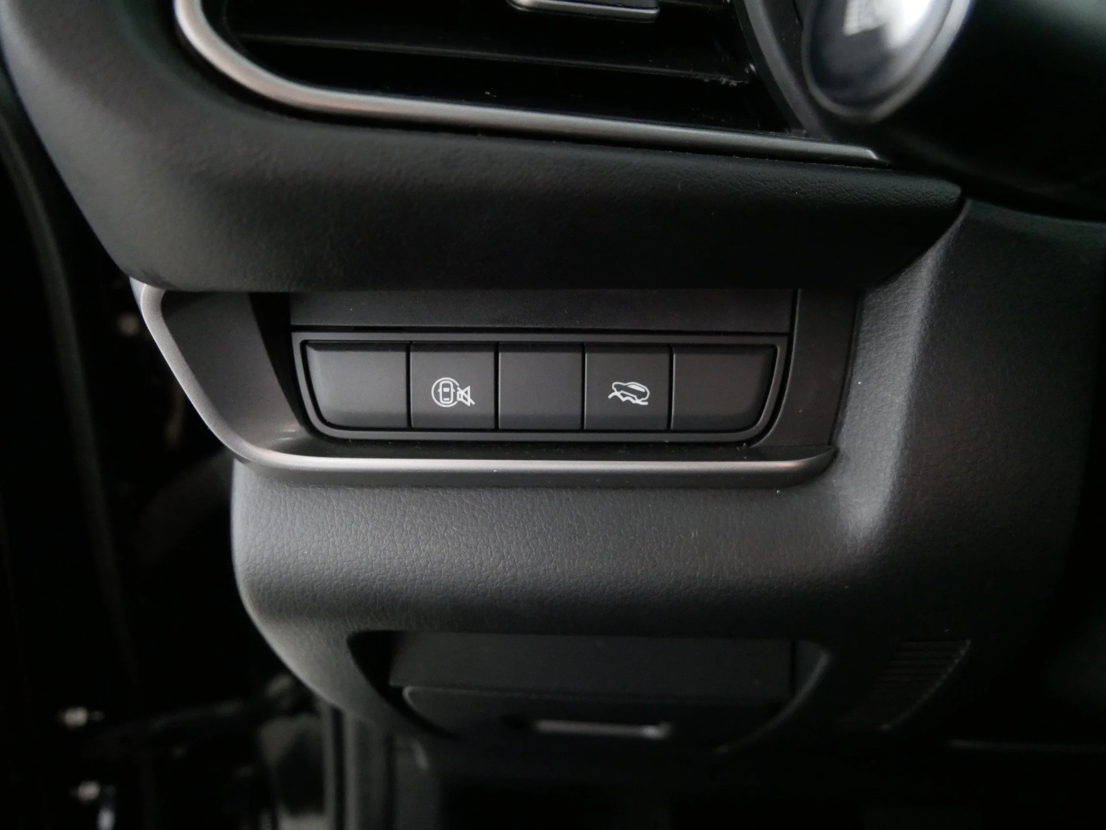 Used 2024 Jet Black Mica Mazda 2.5 S Select Sport image 26