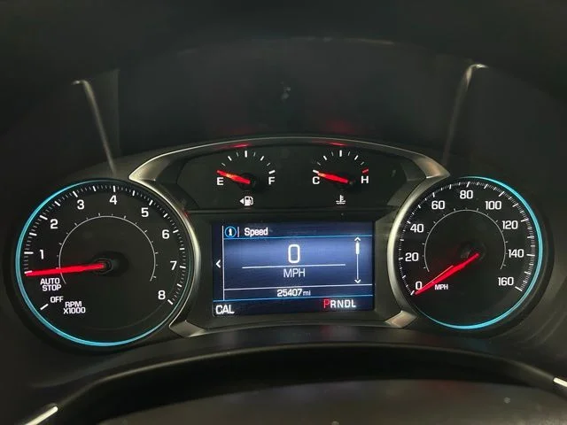 Used 2024 White Chevrolet LT image 22