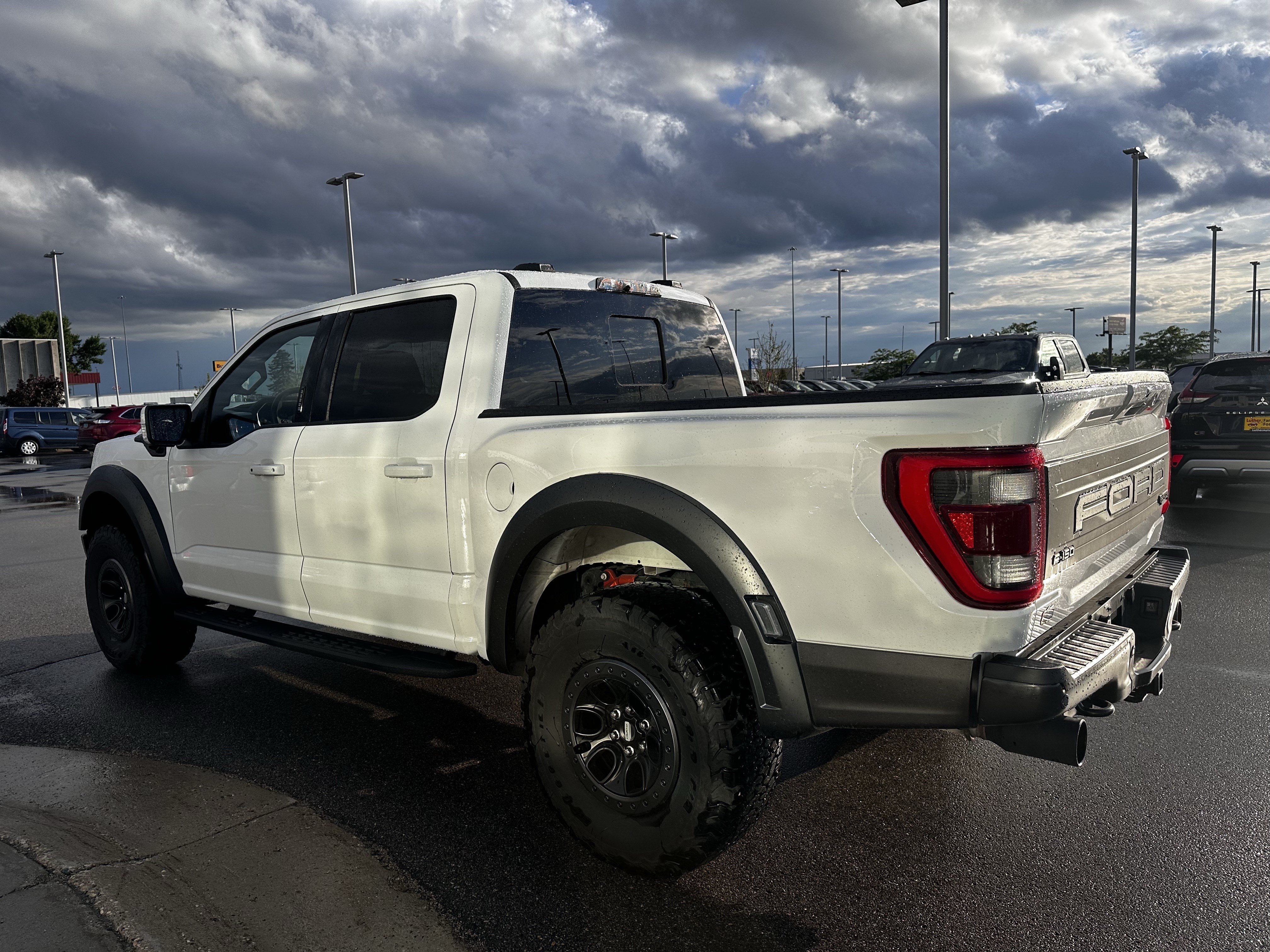 Used 2022 Oxford White Clearcoat Ford Raptor image 3