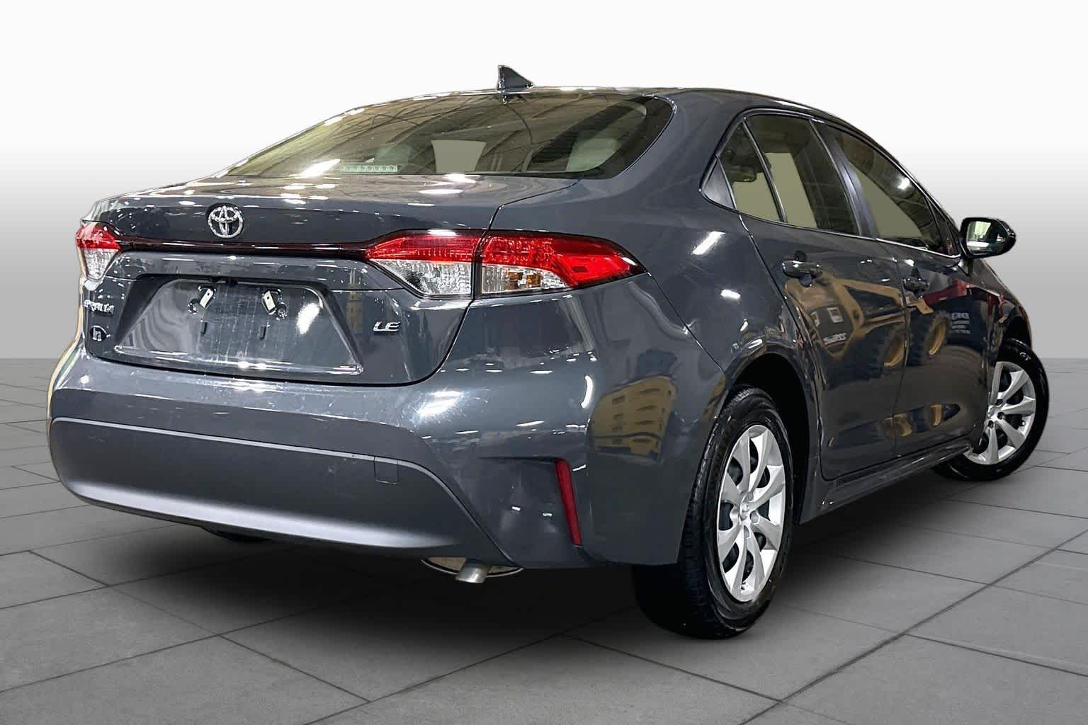 Used 2024 Underground Toyota LE image 12