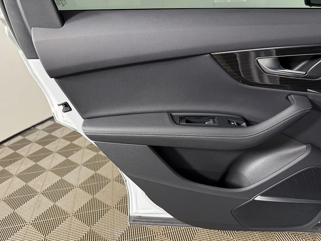 2025 Audi Q7 Premium Plus - Photo 27