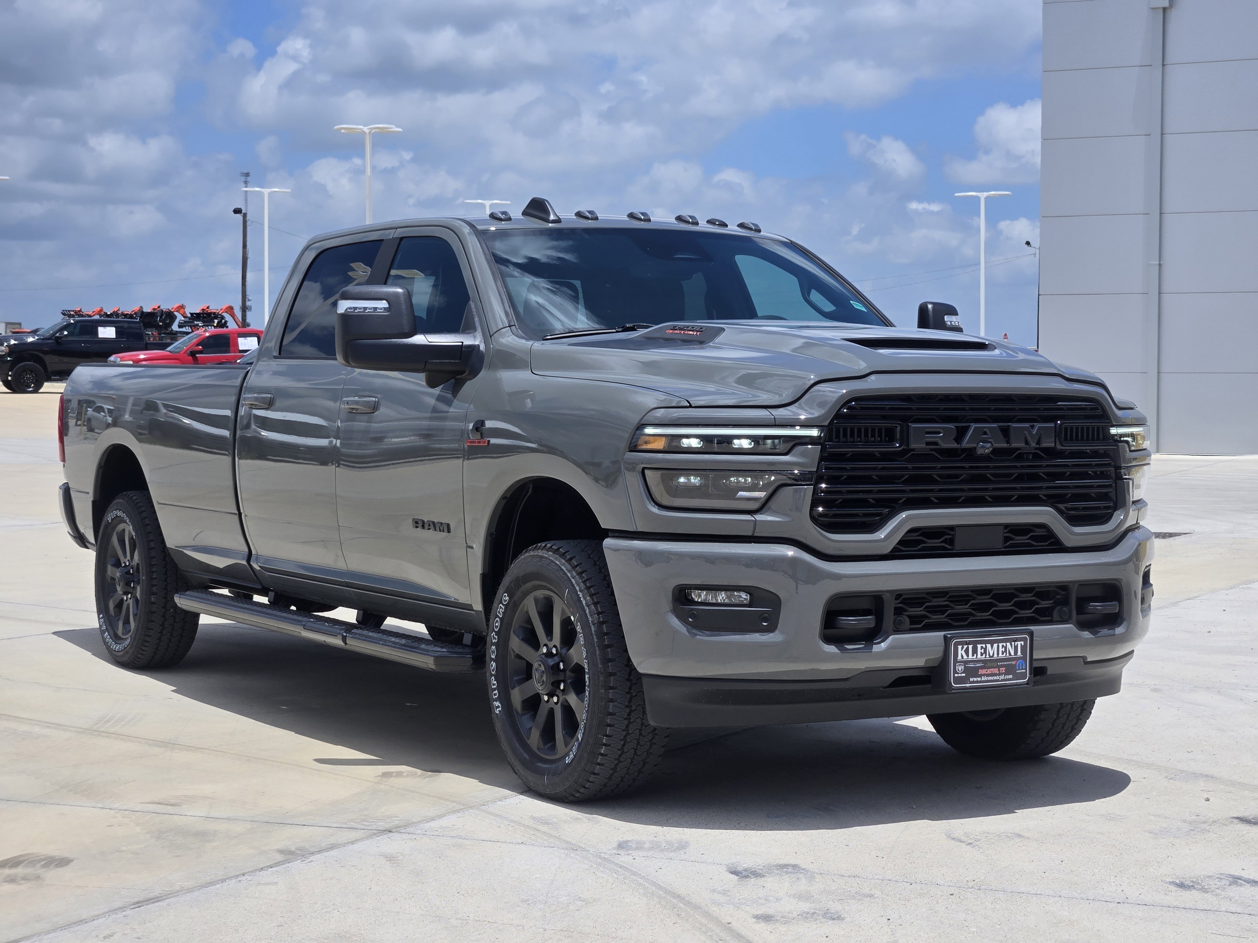 New 2026 Ceramic Gray Clear-Coat Exterior Paint RAM Laramie image 3