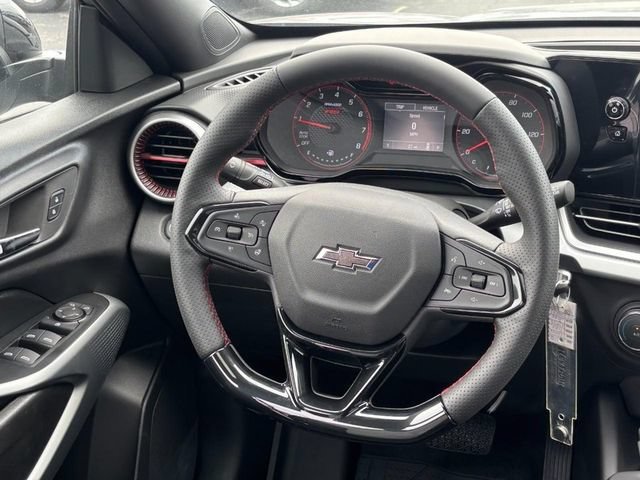 2026 Chevrolet Trax RS - Photo 8
