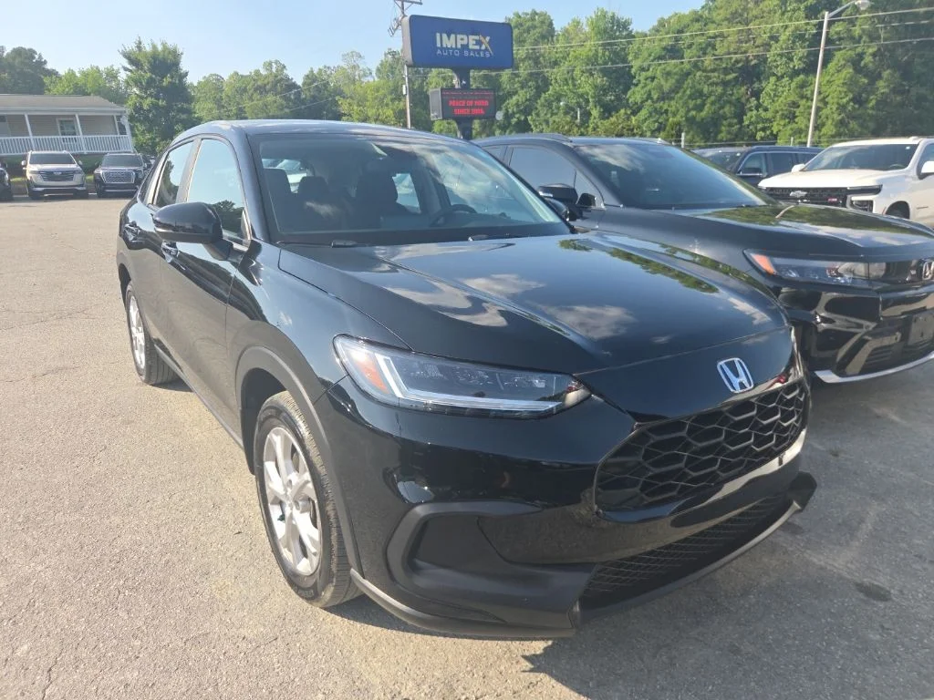 Used 2025 Black Honda LX image 2
