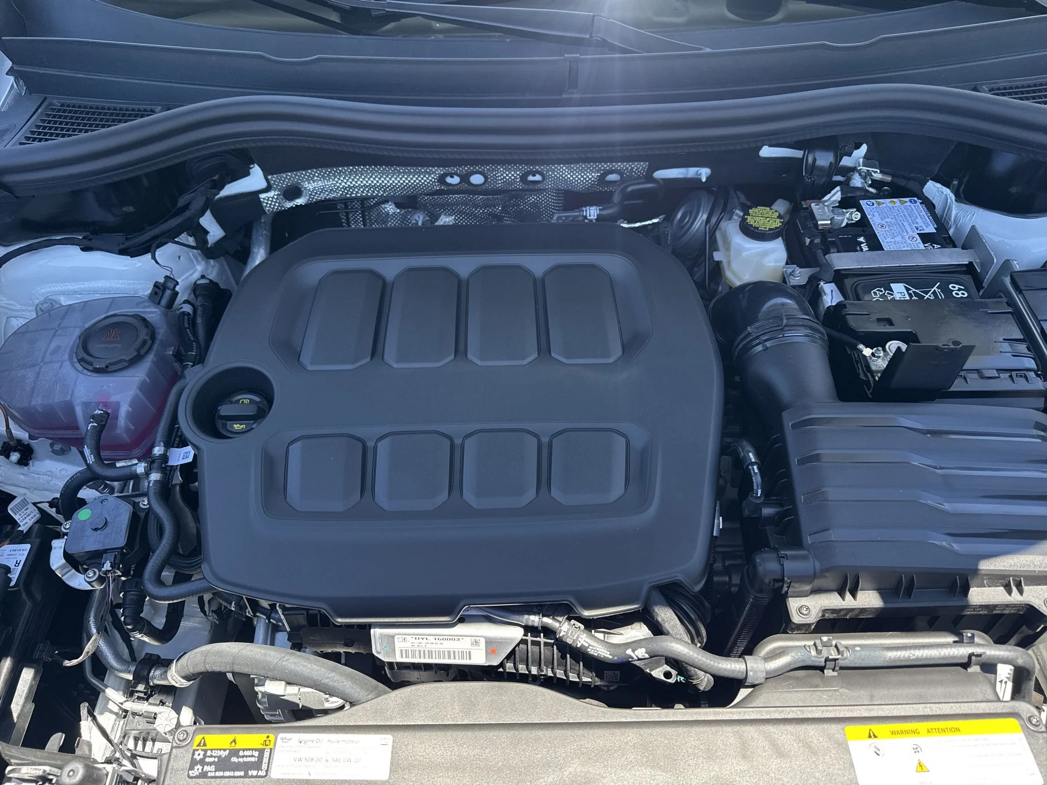 New 2026 Pure White Volkswagen S image 33