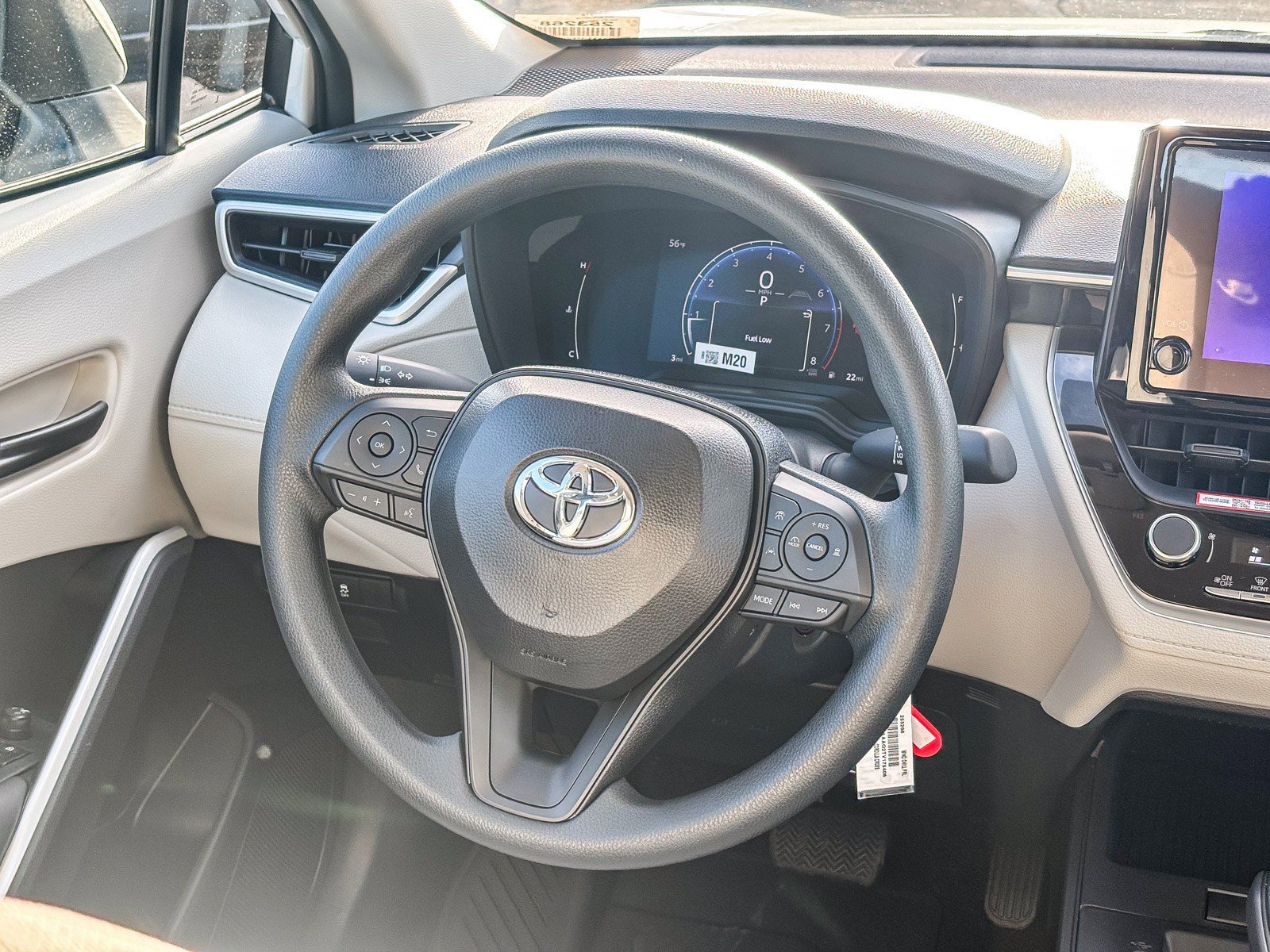 New 2026 Wind Chill Pearl <sup>1</sup> Toyota  L image 17