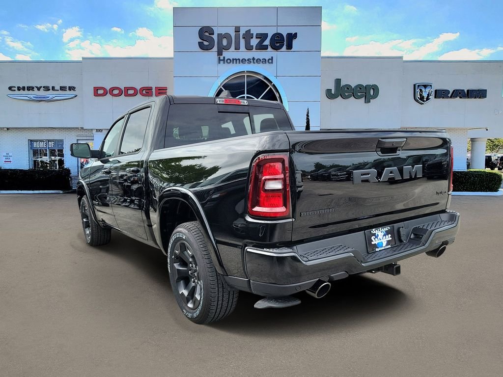 New 2026 Diamond Black Crystal Pearl-Coat Exterior Paint RAM Big Horn/Lone Star image 3