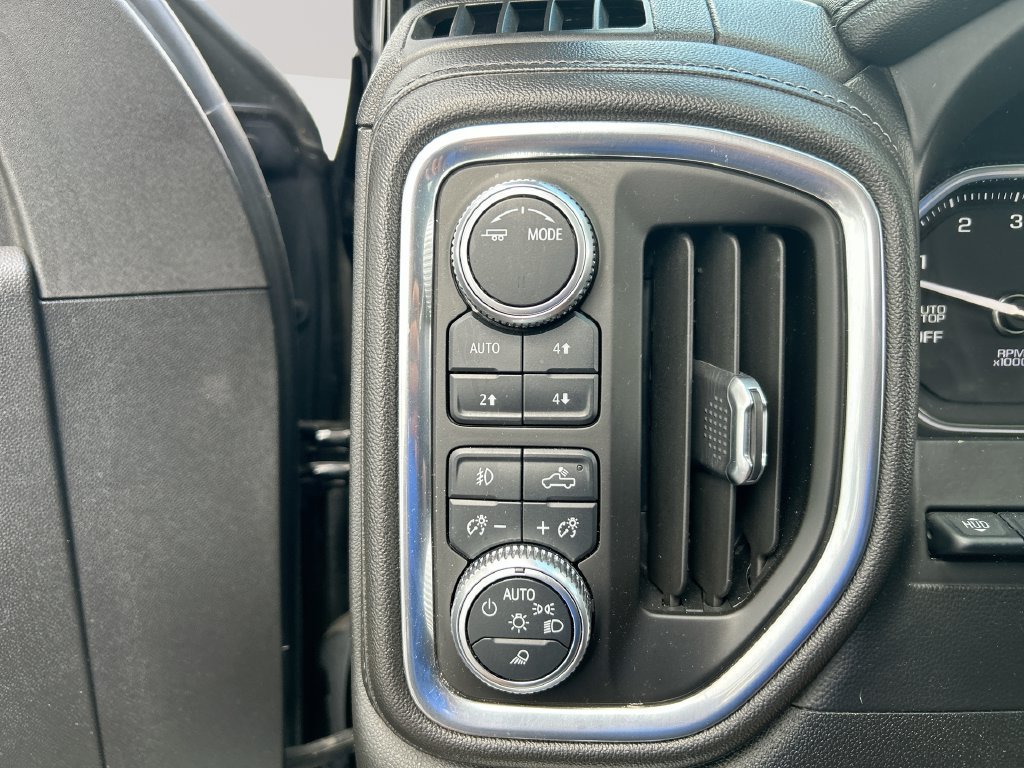 Used 2021 Black GMC Denali image 23