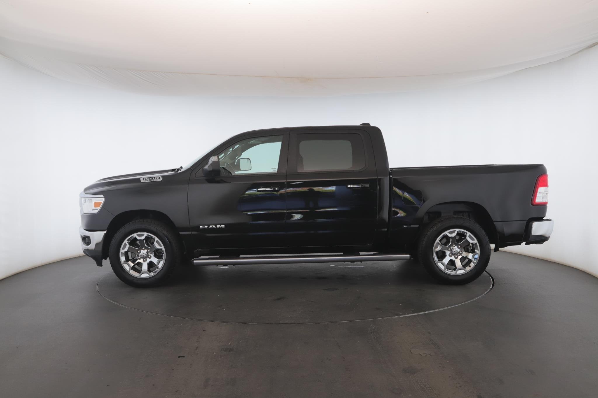 Used 2019 Diamond Black Crystal Pearlcoat Ram Big Horn 4x4 Crew Cab 5