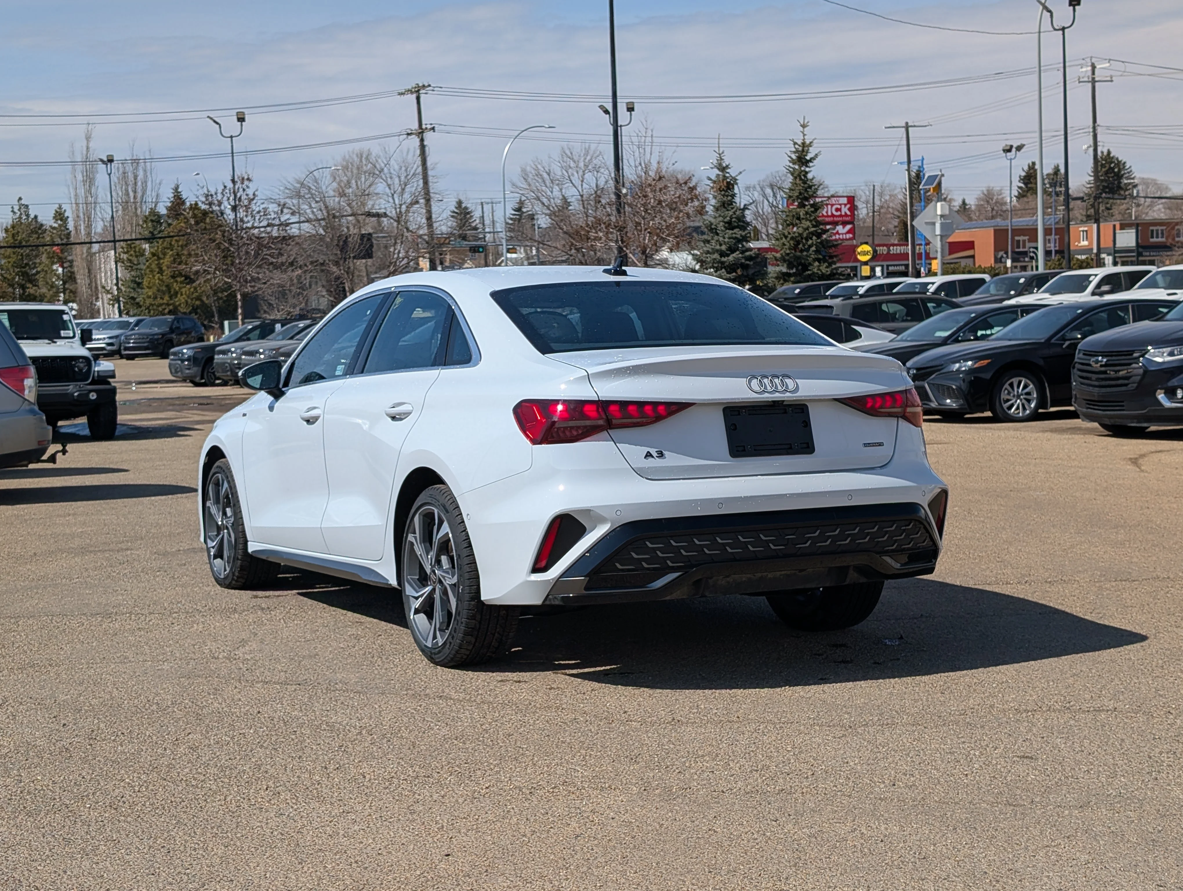 Used 2025 White Audi Progressiv image 4