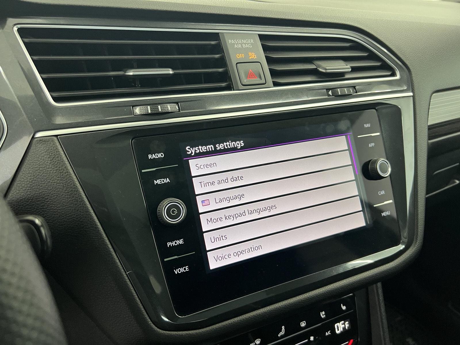 2023 Volkswagen Tiguan SEL R-LINE - Photo 16