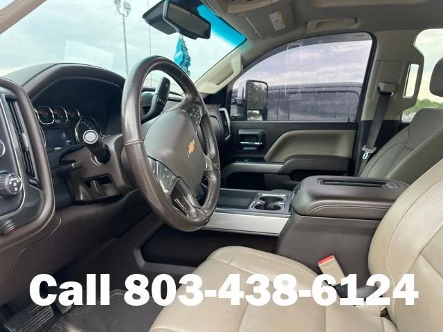 Used 2019 White Chevrolet LTZ image 4