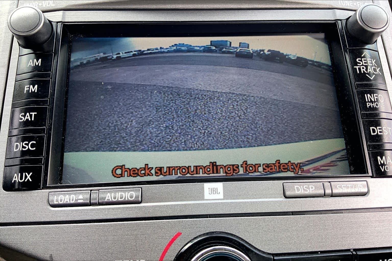 Used 2010 Blizzard Pearl Toyota  image 24