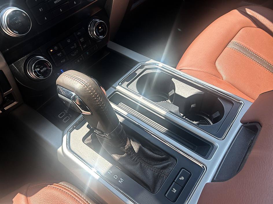 Used 2020 Black Metallic Ford King Ranch image 19