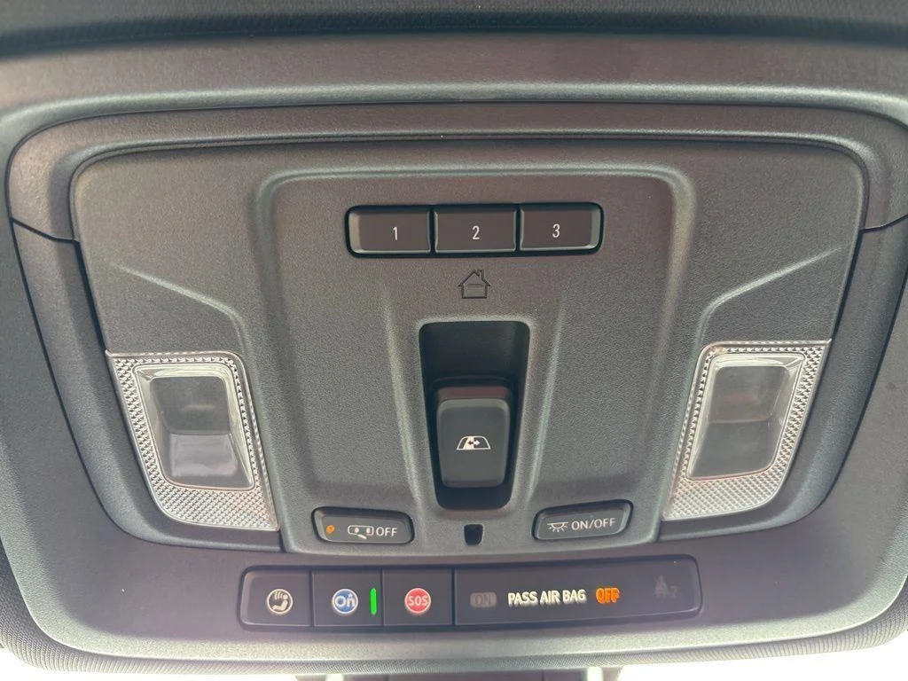 Used 2021 Black Metallic Chevrolet High Country image 28