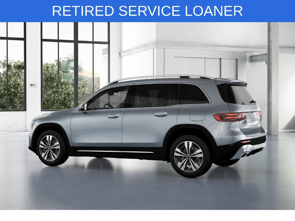 Used 2026 Silver Mercedes-Benz GLB 250 image 31