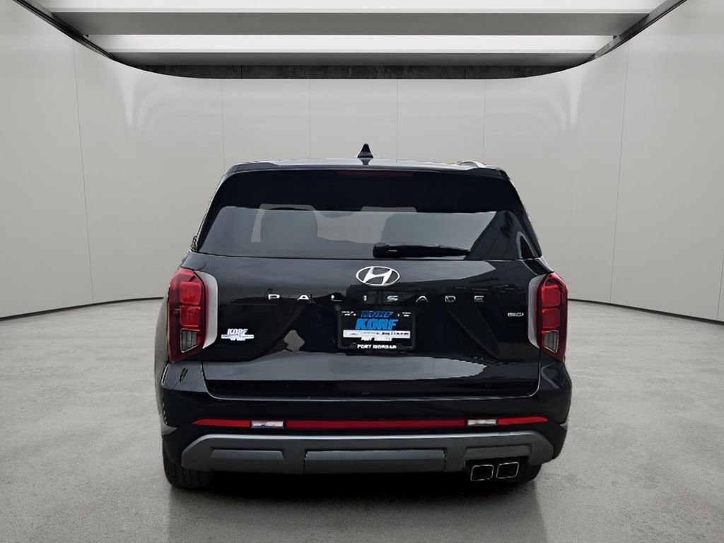 Used 2025 Abyss Black Pearl Hyundai SEL image 4