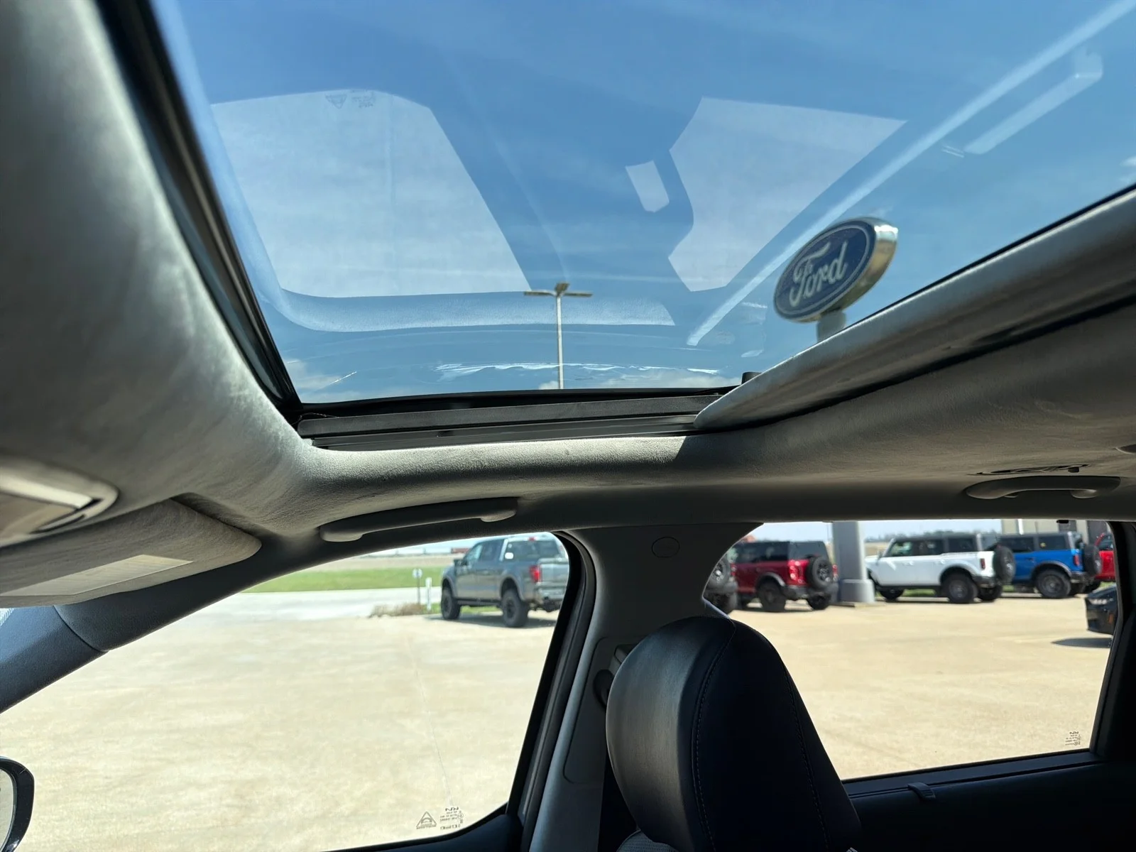 Used 2022 Gray Kia SX image 42