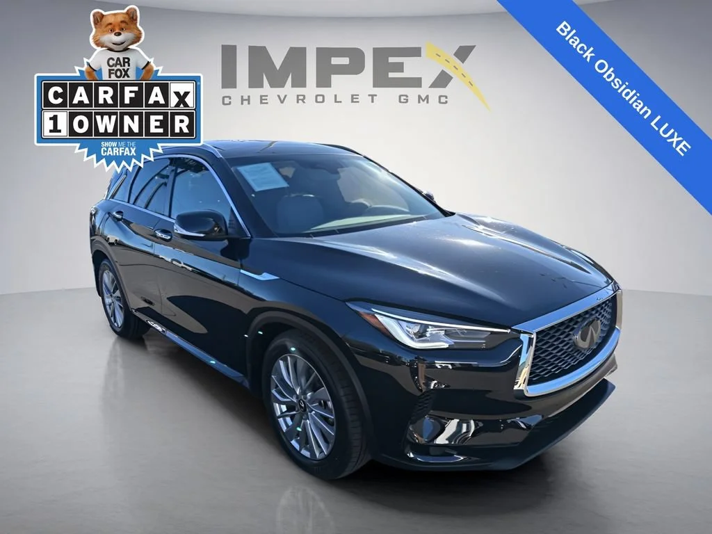 Used 2024 Black INFINITI LUXE image 7