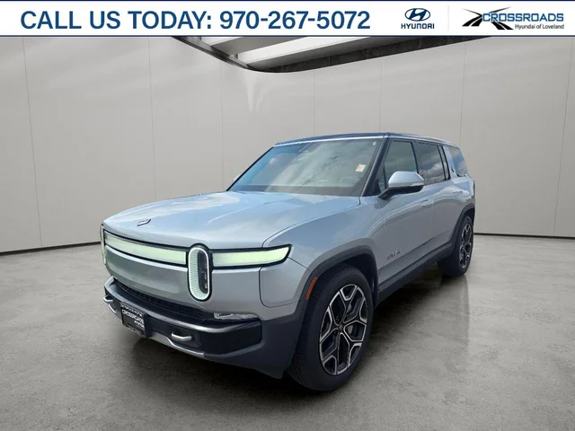 2024 Rivian R1S Adventure