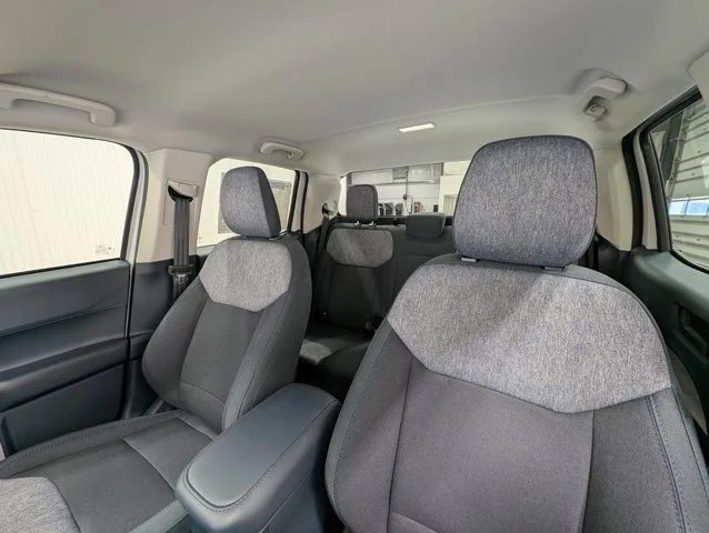 New 2026 Oxford White Ford XLT image 43