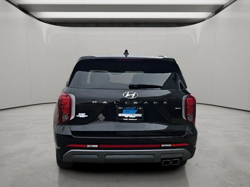 Used 2025 Abyss Black Pearl Hyundai SEL image 4