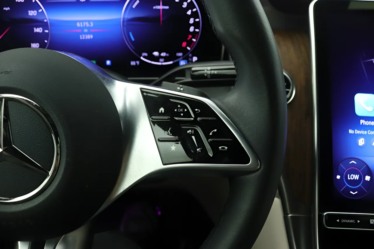 Used 2025 White Mercedes-Benz 350e 4MATIC® Plug in Hybrid image 12
