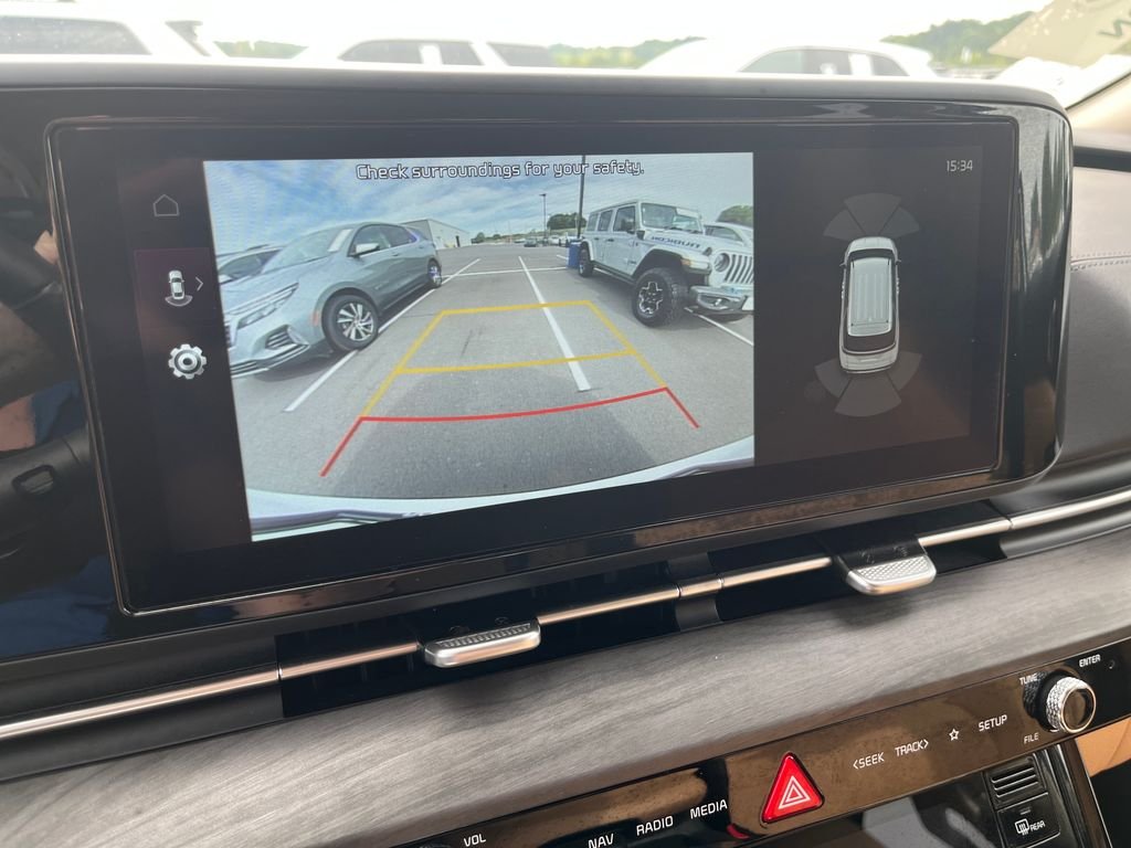 Certified Used 2024 White Kia EX image 19