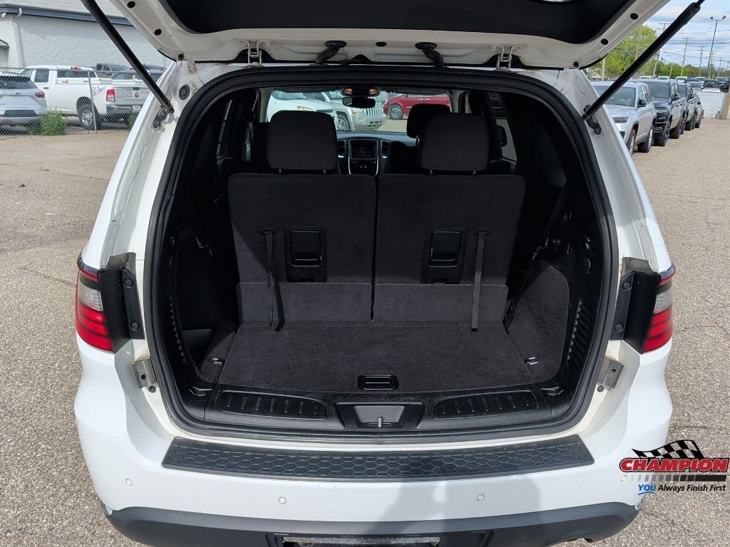 Used 2017 White Dodge SXT image 13