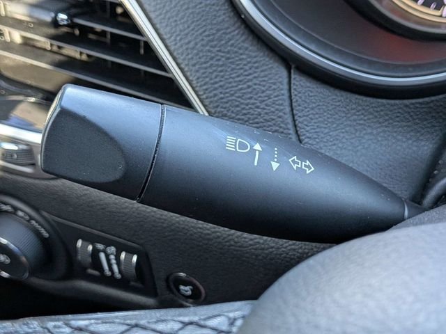 Used 2020 White Jeep Limited image 28