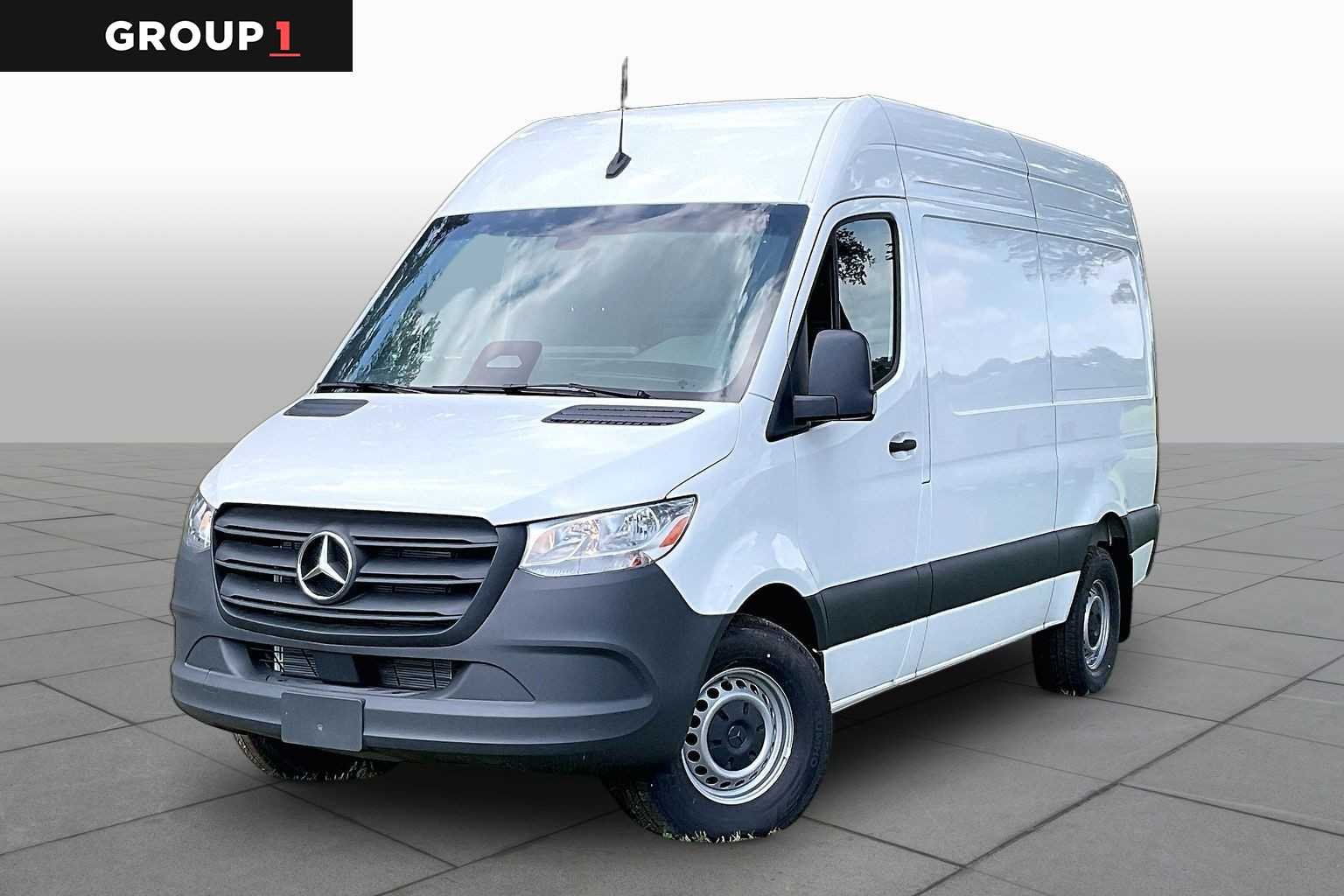 2025 Mercedes-Benz Sprinter Cargo Van 
