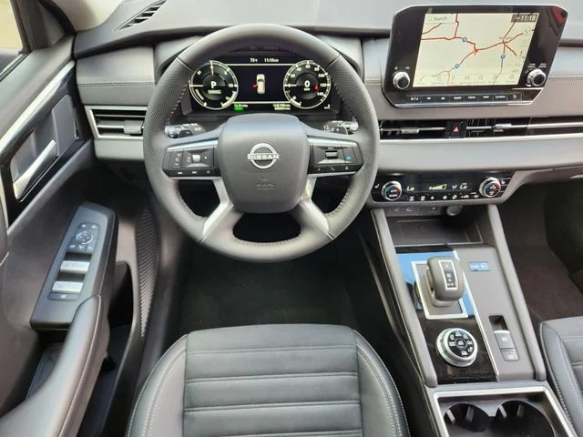 New 2026 Red Nissan SL image 15