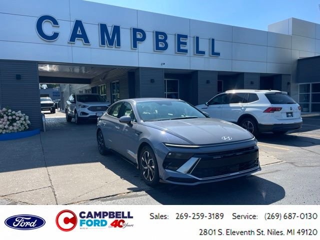 Used 2025 Blue Hyundai SEL image 1