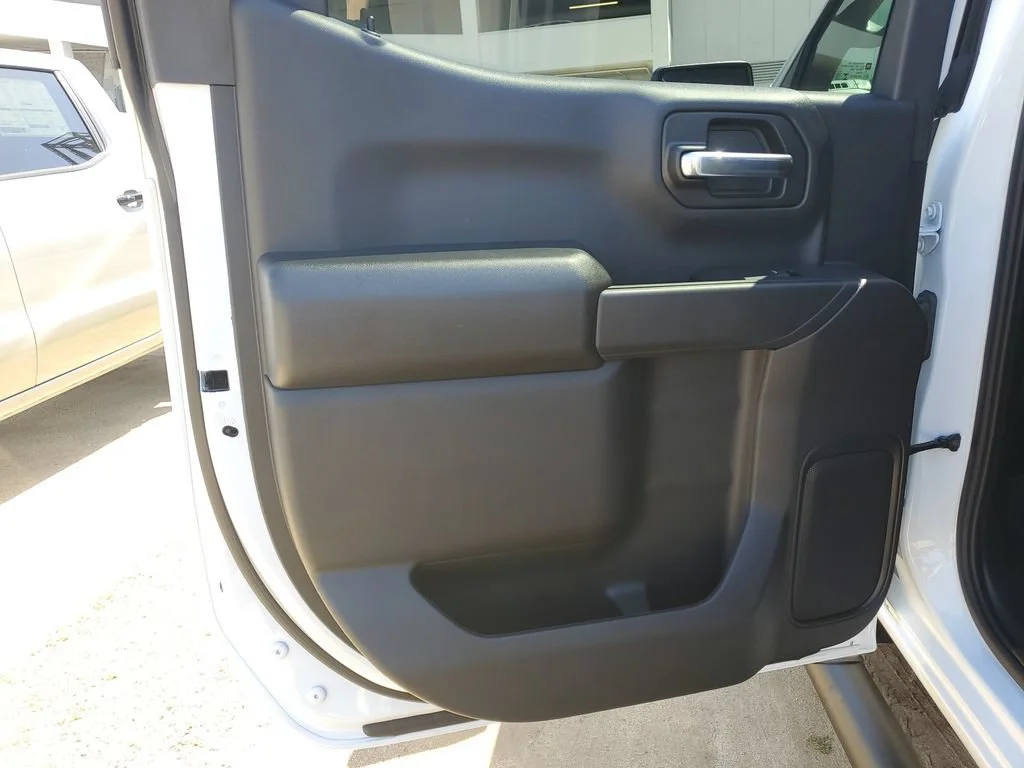 Used 2024 Summit White Chevrolet Custom Trail Boss image 16