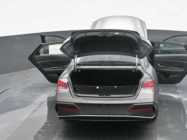 New 2026 Gray Hyundai SE image 27