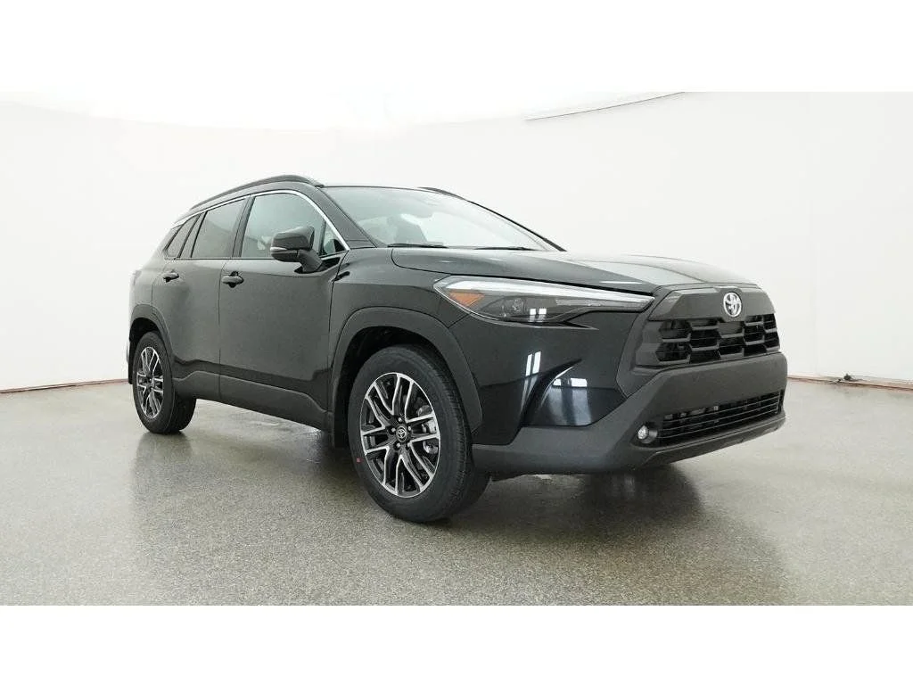 New 2026 Jet Black Toyota XLE image 36