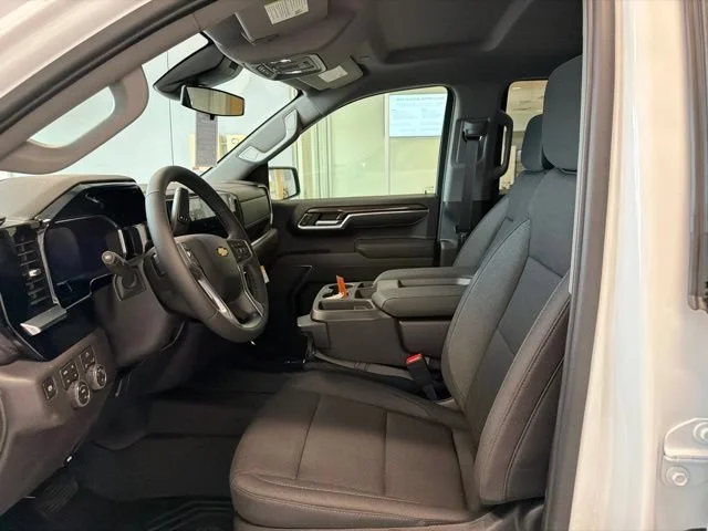 New 2026 Summit White Chevrolet LT image 18